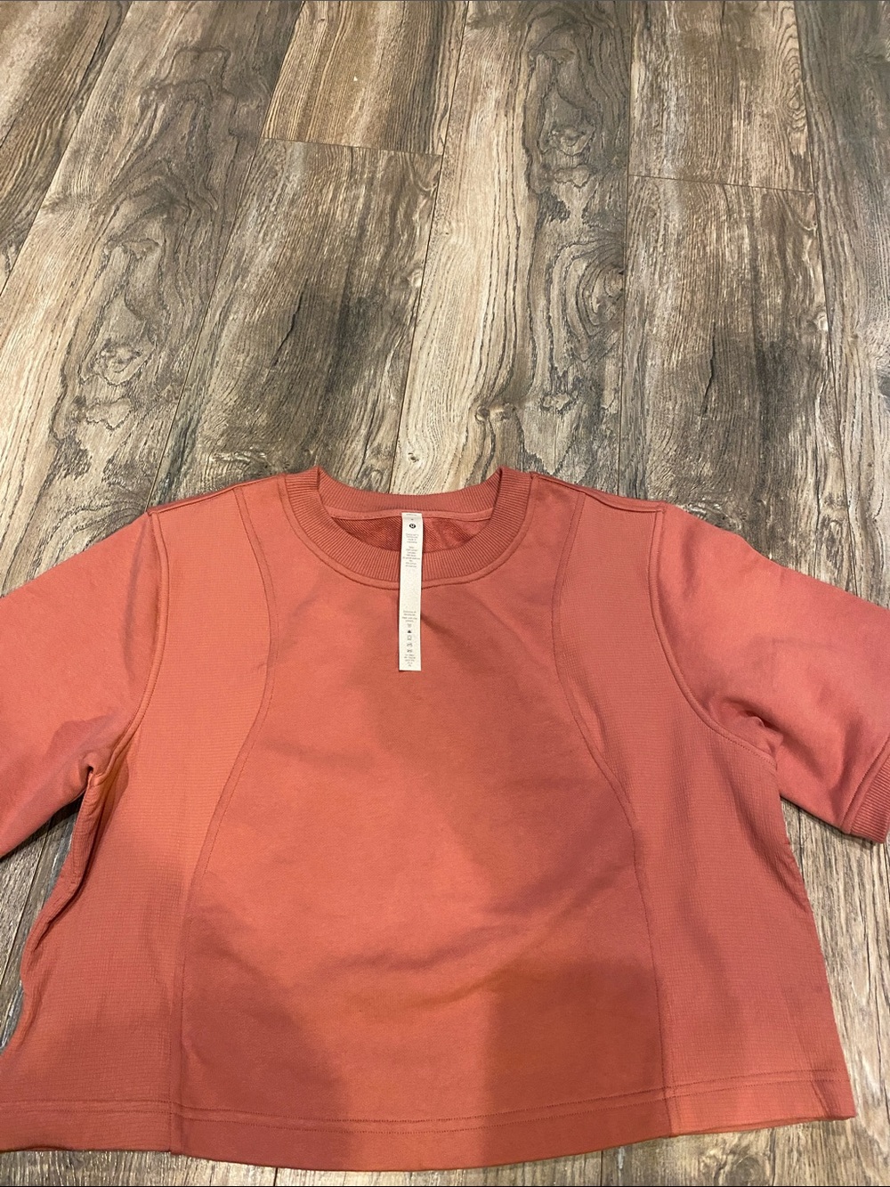 Lululemon size 6!